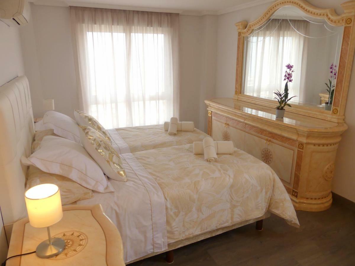 Duplex La Carihuela 1ª Linea De Playa Apartamento Costa Del Sol Τορρεμολίνος Εξωτερικό φωτογραφία