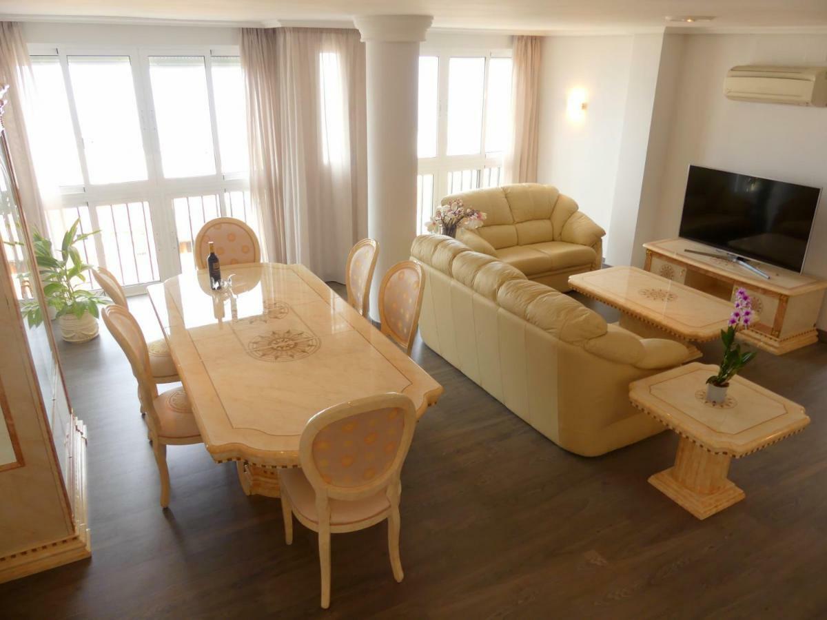 Duplex La Carihuela 1ª Linea De Playa Apartamento Costa Del Sol Τορρεμολίνος Εξωτερικό φωτογραφία